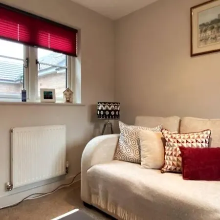 Holiday home Elegant 2bd Townhouse In Thirsk: Cozy & Stylish Thirsk